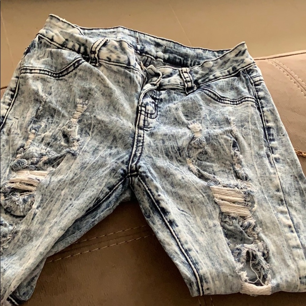 Jeans